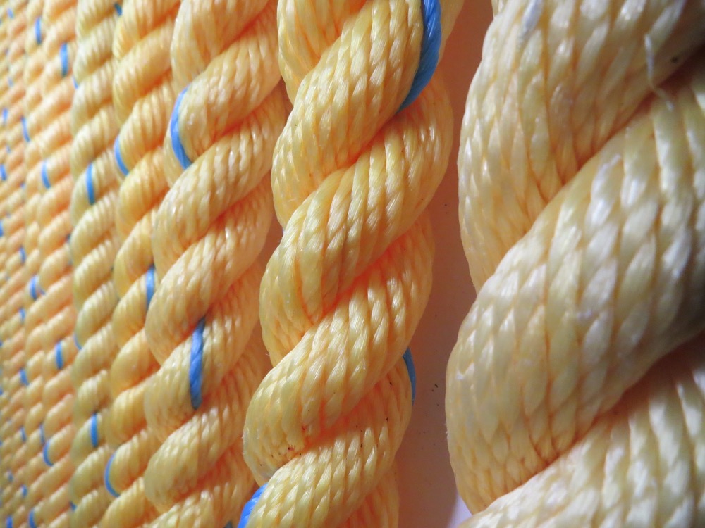 Cables y Fibras-Service